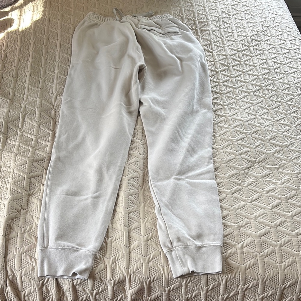 Nike Beige Jogger Pants - Picture 3 of 4